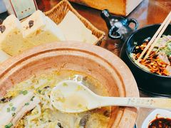 -那家老院子东北菜·饺子·小鸡炖蘑菇(艳华街店)