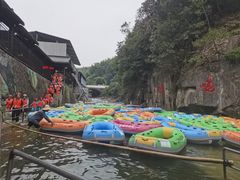 -虎啸峡漂流