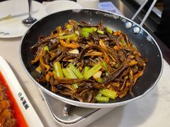 干锅鹿茸菌-小菜园新徽菜(连云港海州吾悦店)