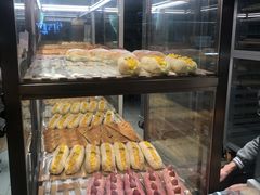 -奈雪的茶(亨特国际广场店)