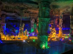 -泰安地下龙宫景区