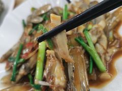 姜葱炒圣子-明记海鲜大排档(巽寮湾店)