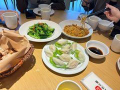 -关东小磨东北菜(上海长风大悦城店)