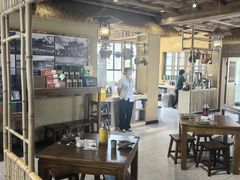-七步香云南山里菜(昆明老街店)