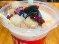 奶茶味燒仙草-八婆婆烧仙草(曾厝垵店)