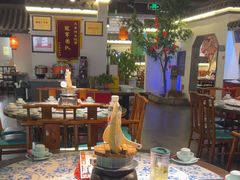 -卢大鲜鱼头捞饭(美利广场店)