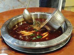 -刘胖娃鱼庄·特色肥肠鱼(杨家坪店)