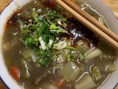 -老字号贾家肉丸糊辣汤(光明巷店)