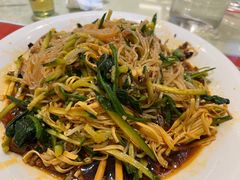 -吴记酱骨炖菜馆(西大直街店)