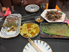 -许哥东北烧烤·铁丳烤串·宫后夹肉(繁花中心店)