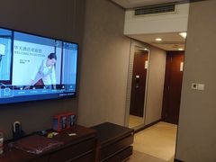 -潇湘华天大酒店-湘·悦美食街(芙蓉中路店)