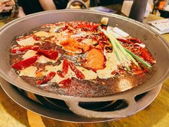 -黄潇洒老火锅(九眼桥宏济巷店)