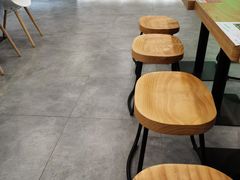 用餐区-龙治汉堡(中华城店)
