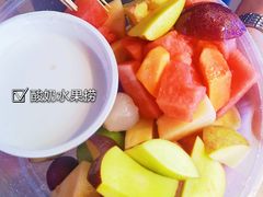 -八一路好吃街(雨田商务大厦店)