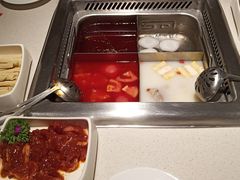 -海底捞火锅鲜切牛肉主题店(长寿路店)