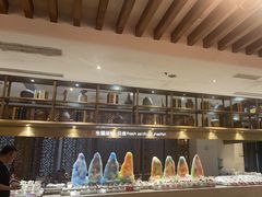 -雍和会海鲜姿造自助(湖东路店)