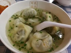 -潘国仙耳光馄饨(黄家阙路店)