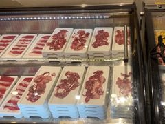 -嘎琉鲜切牛肉自助火锅
