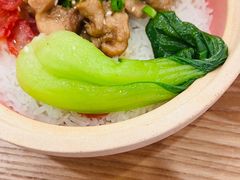 -煲仔皇腊味煲仔饭(经四万达店)