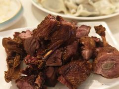 孔府鸭-岳姥姥饺子(泺文路店)