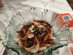 川北凉粉-渝信川菜 · 川味家常菜(财富购物中心店)