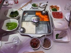 -海底捞火锅(杭州庆春路夜宵主题店)