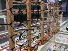 -重庆风格眼镜(雅兰国际大厦店)