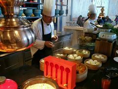 -松咖啡自助餐厅·松北香格里拉