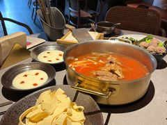 -罗勒家·养生火锅· Bistro(大望路店)