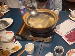 -邹开喜·小海鲜醉鸡煲·潮汕鲜切牛肉店(襄阳北路店)