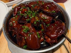 鲍鱼煨猪手-忆家名门·上海菜(徐家汇店)