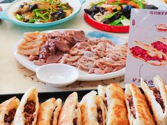 -高玛纳驴肉火烧(一世界店)