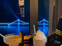 -大连君悦酒店 · VIVA(星海广场店)