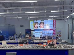 -优购镜仓(六角广场店)
