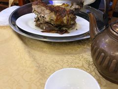 -维吾尔餐厅(宜山路店)