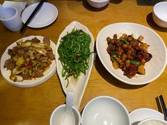 -隔壁老王·家常云南菜(花巷店)