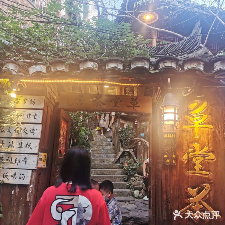 只能说宣传很棒，所有游客几乎都慕名而来