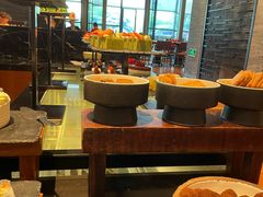 -阿纳迪酒店·秘境西餐厅