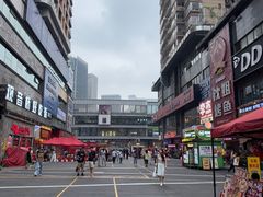 -观音桥步行街