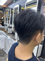 -藤野造型烫发染发