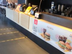 麦乐鸡配中薯套餐-麦当劳餐厅(龙平西路店)