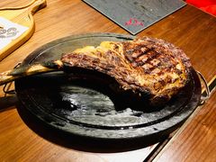 -恰餐厅及酒吧 CHAR Bar & Grill (北京丽都皇冠假日店)