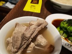 -松發肉骨茶(牛车水店)