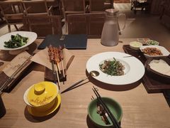 -耶里夏丽·丝路国际·新疆餐厅(浦东区东方路店)