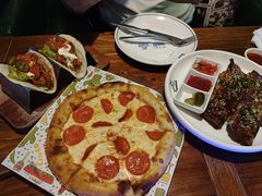 -Famous肥猫墨西哥音乐餐吧(五棵松华熙LIVE店)