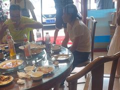 -东来菜馆•手抓海鲜家常菜•海鲜锅贴(鸽子窝店)