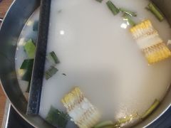 -樾餐厅泰式海鲜火锅(民歌湖店)