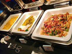 -松咖啡自助餐厅·松北香格里拉