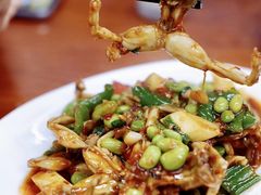 -胡子饮食店