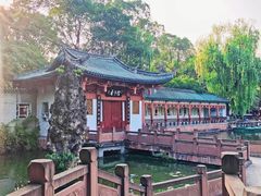 -房湖公园